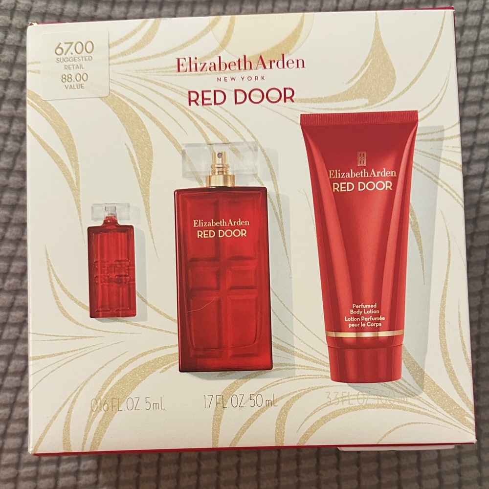 Elizabeth Arden Red Door Body Wash - Red and Gold